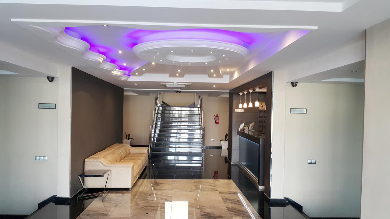 Hotel Tasiast ヌアディブ エクステリア 写真