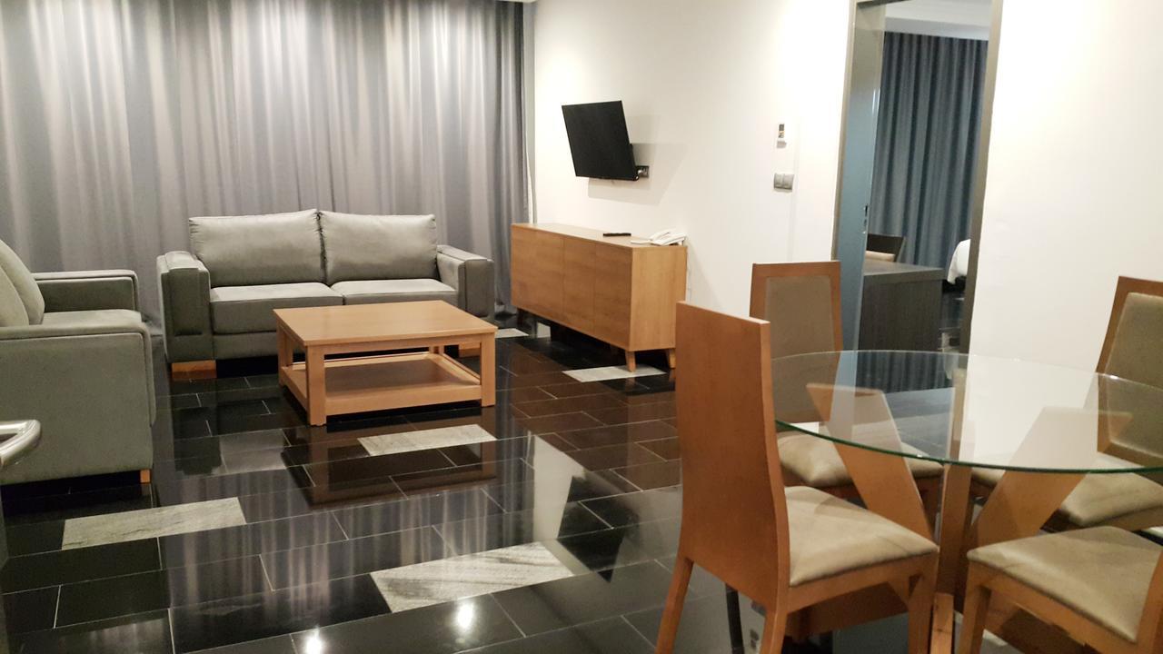Hotel Tasiast ヌアディブ エクステリア 写真