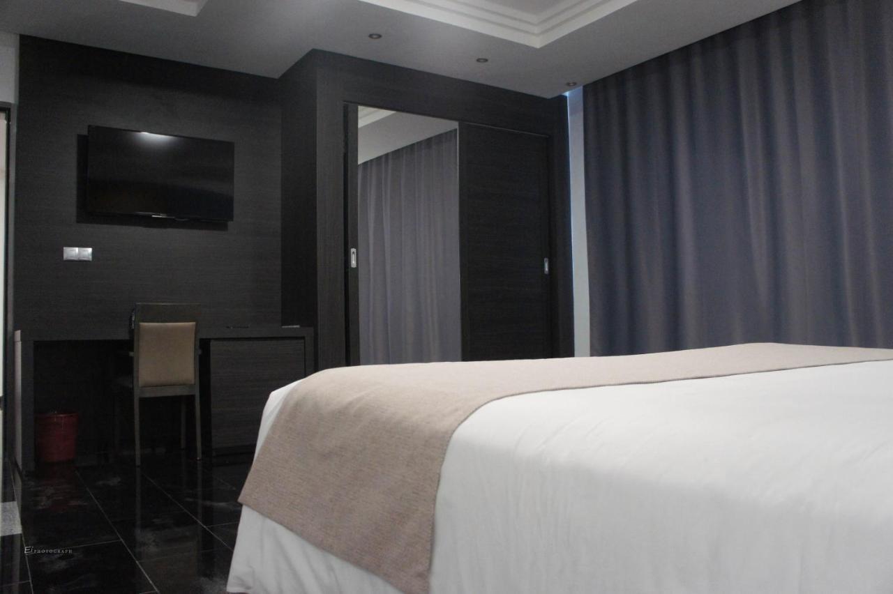 Hotel Tasiast ヌアディブ エクステリア 写真